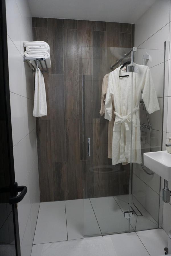 Korzo Suites Paceville Saint Julian's Exterior photo