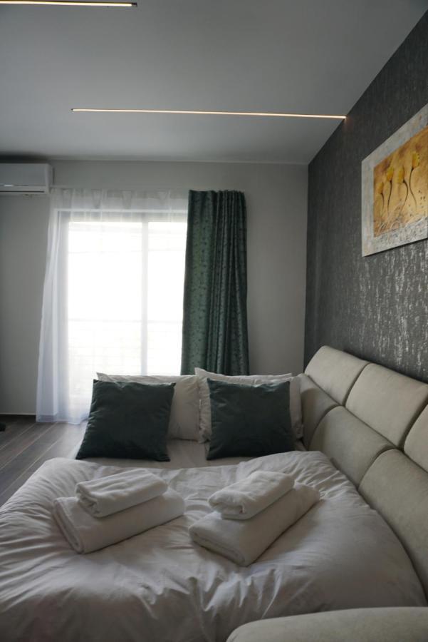 Korzo Suites Paceville Saint Julian's Exterior photo
